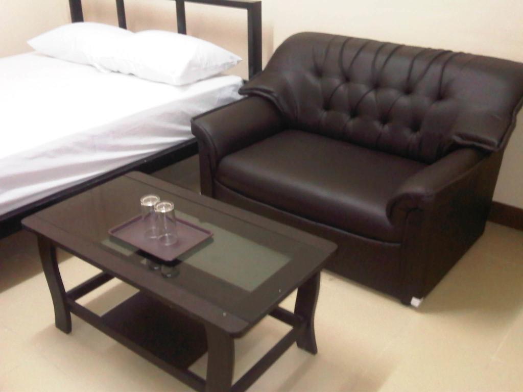 Lee House Inn Bangkok Chambre photo